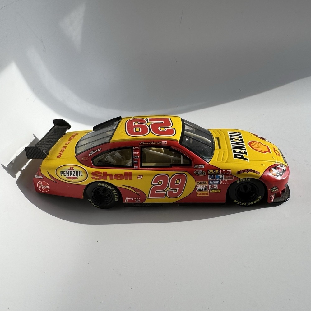 2008 1/24th Scale Impala Racecar 29 Shell Pennzoil Nascar Kevin Harvick